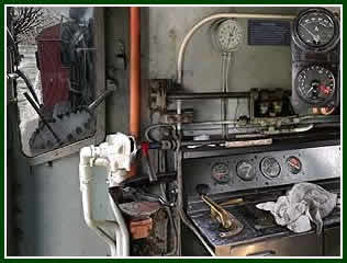 CLASS 08 FORWARD CABVIEW